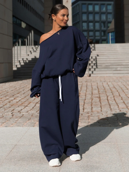 Dresowa bawełniana BLUZA opuszczana na ramiona oversize szeroka navy blue X400