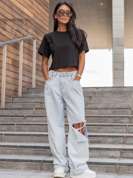 Bawełniany T-SHIRT bluzka z krótkim rękawem z poduszkami na ramionach czarny E429