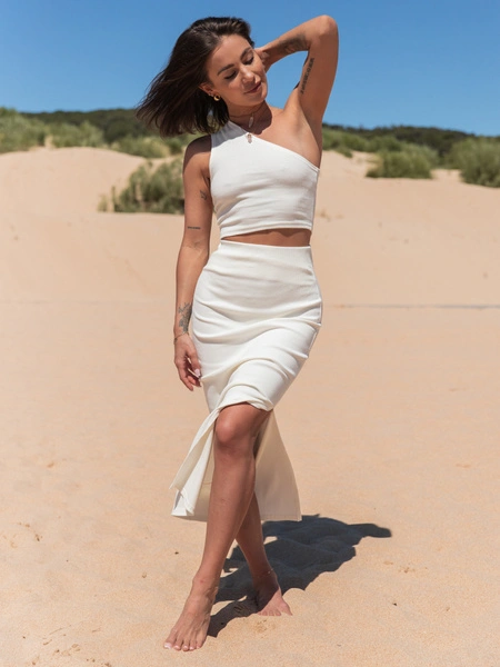 Bawełniany KOMPLET asymetryczny top i maxi spódnica z prążka biały X109 k01