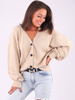 SWETER WARKOCZE NA GUZIKI OVERSIZE beżowy B190 k01