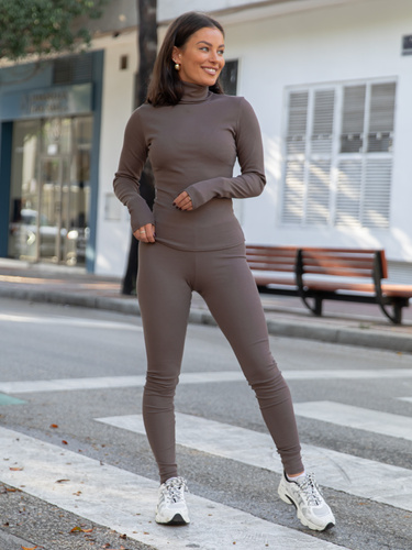 ZESTAW: BLUZKA z golfem z dzianiny prążkowanej X463 + Dopasowane SPODNIE LEGGINSY z dzianiny prążkowanej X464