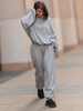 Swetrowy codzienny KOMPLET oversizowa bluza i szerokie spodnie ze ściągaczami szary melanż E540 k01