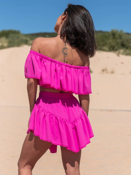 KOMPLET bluzka hiszpanka z odkrytymi ramionami i asymetryczne spódnico spodenki ze zwiewnej tkaniny amarant X123 k01