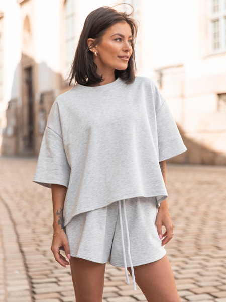 Dresowy bawełniany KOMPLET krótki oversizowy t-shirt i krótkie spodenki szary melanż X156