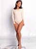 Dzianinowe body z dekoltem w łódkę beżowe d003 k01