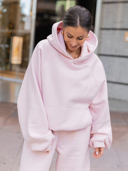 Dresowa bawełniana BLUZA z kapturem oversize z raglanowymi rękawami baby pink X509