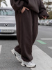 Spodnie o kroju barrel najmodniejsze bawełniane dresowe czekoladowe X561