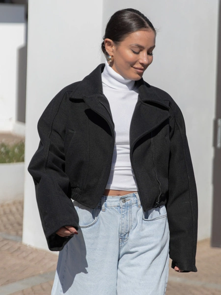 Oversizowa krótka KURTKA o szerokim kroju ramoneska czarna X468 k01