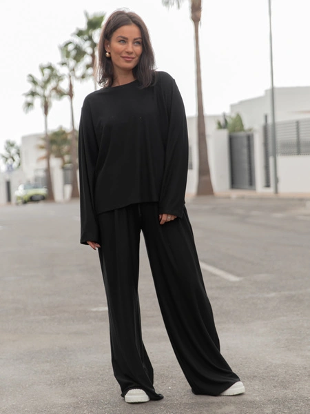 Luźny codzienny KOMPLET z wiscozy oversizowy t-shirt i luźne spodnie czarny X475