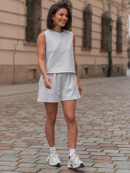 Dresowy bawełniany KOMPLET krótki oversizowy t-shirt i krótkie spodenki szary melanż X215 k01