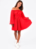ROZKLOSZOWANA SUKIENKA OPUSZCZANA NA RAMIONA czerwona B170 k01