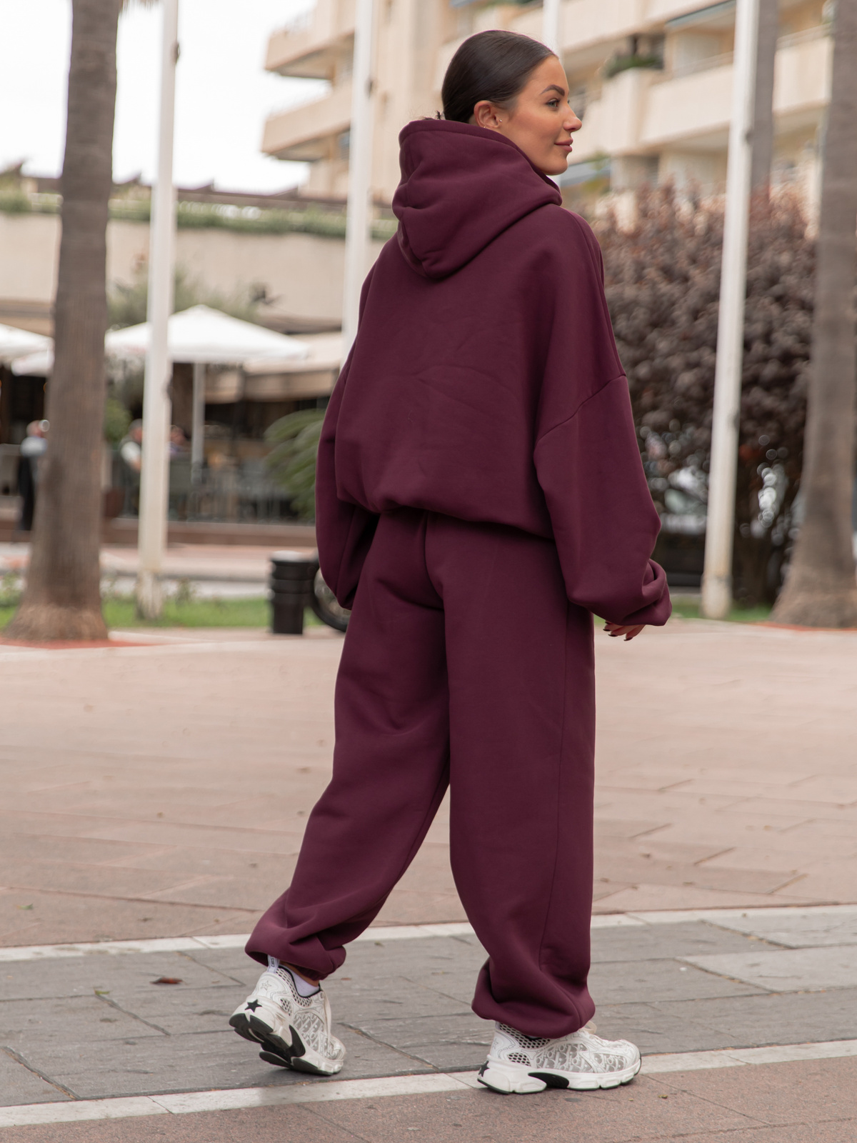 ZESTAW DRESOWY: Bawełniana BLUZA z dresu drapanego z kapturem X478 + Dresowe SPODNIE baggy niski stan X403