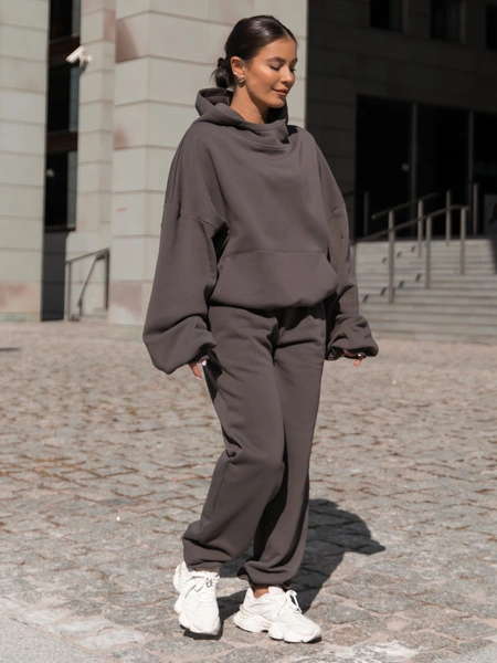 Viralowa Bawełniana BLUZA z drapanego dresu z kapturem na stójce z kieszeniami kangurka dark mokka E1