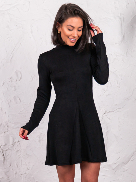 Swetrowa krótka SUKIENKA z rozszerzaną spódnicą w literę A czarna E615 k01