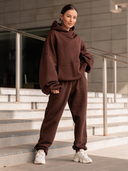 Viralowa Bawełniana BLUZA z drapanego dresu z kapturem na stójce z kieszeniami kangurka brązowa E1