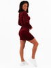 Welurowa sukienka marszczona bordowa c354 k01