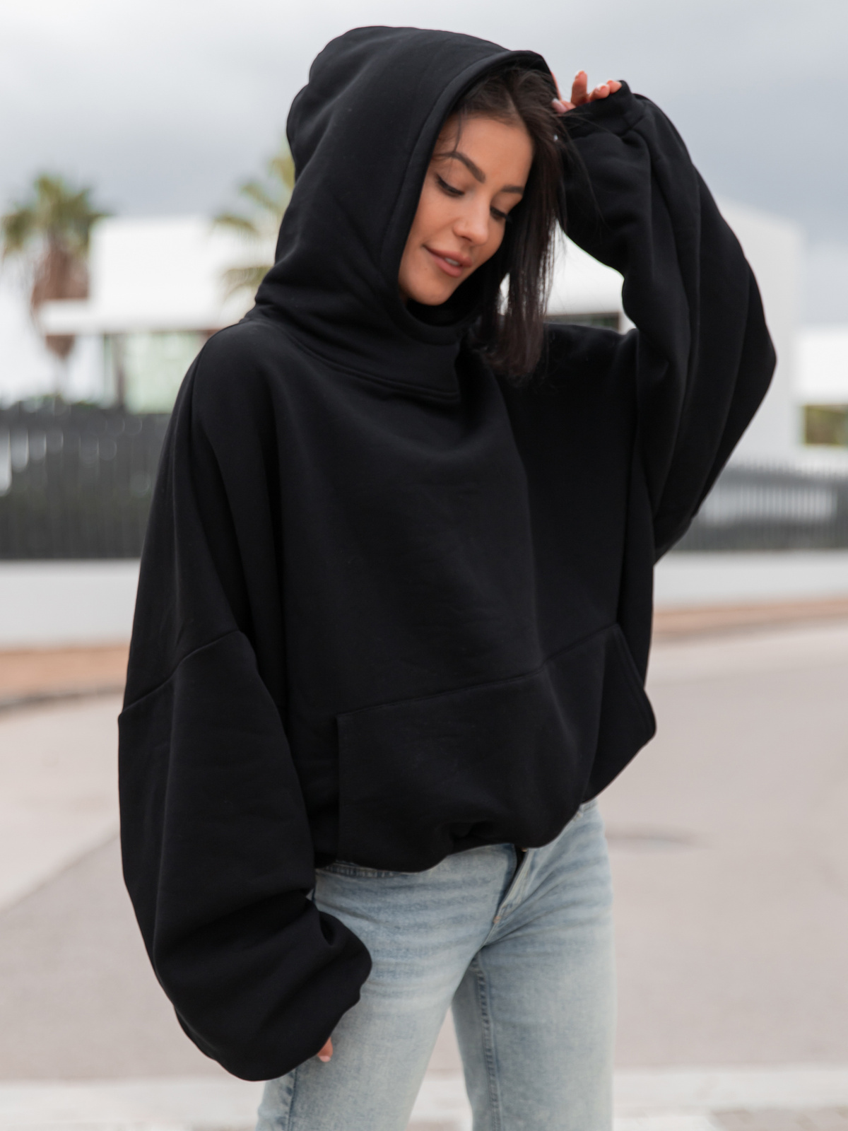 Viralowa Oversizowa BLUZA z kapturem bluzowana kangurka z bawełnianej dresówki czarna X2 k01