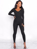 Dopasowany kombinezon z elastycznej dzianiny z dekoltem V czarny d025 k01
