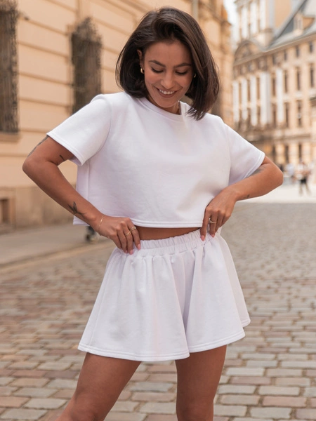 Dresowy bawełniany KOMPLET krótki oversizowy t-shirt i krótkie spodenki biały X133 k01