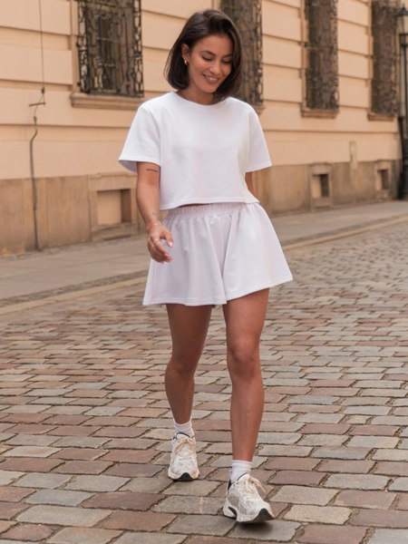 Dresowy bawełniany KOMPLET krótki oversizowy t-shirt i krótkie spodenki biały X133 k01