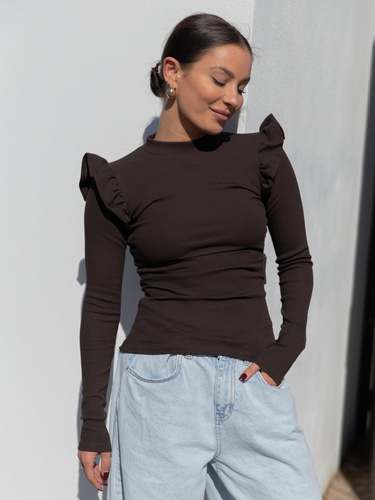 Bawełniana dopasowana BLUZKA z dzianiny prążkowanej z falbankami na ramionach czekoladowa X470