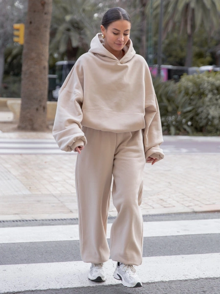 Oversizowy KOMPLET z drapanego bawełnianego dresu szeroka bluza z kapturem kangurka i spodnie szerokie baggy beżowy E644 + E643