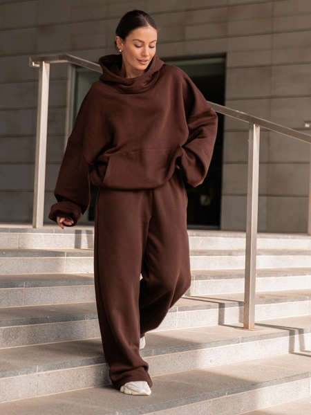 Dresowe bawełniane SPODNIE  z szerokimi nogawkami brązowe X31