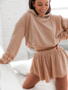 Welurowy komplet bluza z kapturem + krótkie spodenki beżowy c183 k01