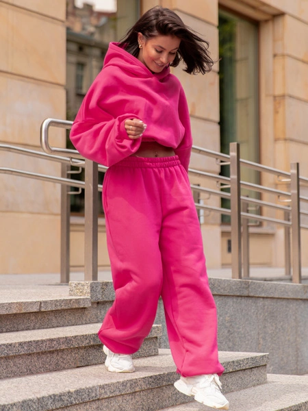 Dresowa bawełniana BLUZA kangurka z kapturem o krótszym kroju bluzowana różowa X304 k01