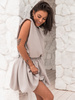 KOMPLET t-shirt bez rękawów z poduszkami na ramionach i spódnica mini bombka z tkaniny ala len beżowy X173 k01