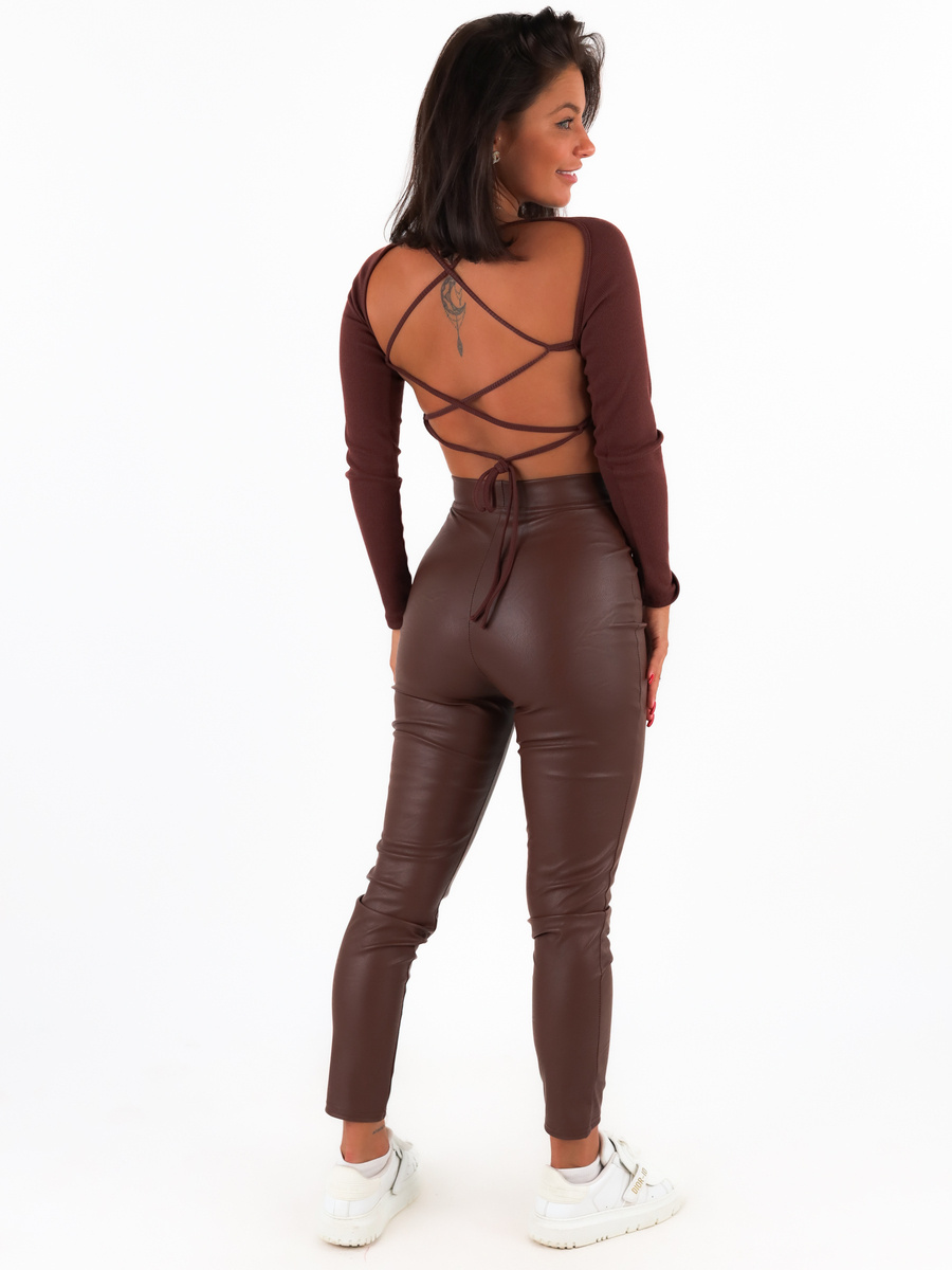 Приталені брюки-легінси з екошкіри з високою талією коричневий C364